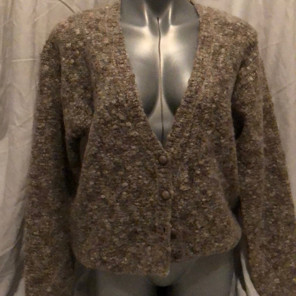 ⚠️ENDS TONIGHT⚠️❄️Vintage over sweater☃️